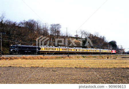1998 EF5861 Christmas Train '98 在高崎線運行 90969613