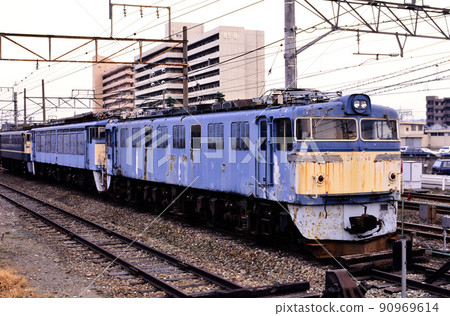 1998 EF60 electric locomotive detained on the premises of Takasaki Ward 90969614
