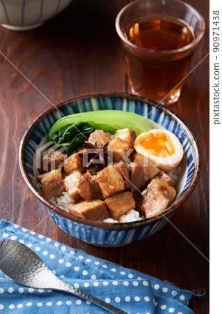 Rice-cooked rice Rice-cooked rice 90971438