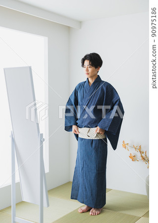 Yukata men Japanese-style tatami mats 90975186