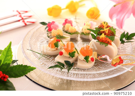 Kamaboko canapé Kamaboko安排新年菜餚 90975210
