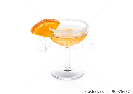 Sidecar cocktail with a sugar rim 90976627
