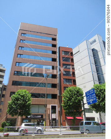 Near Kanda Sudacho 1-chome 90976844