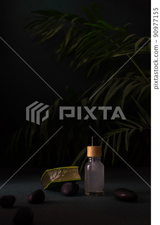 Cosmetic product with aloe 90977155