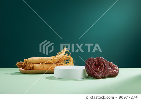 Front view of lingzhi mushroom and ginseng in brown background Front view of lingzhi mushroom and ginseng in brown background 90977274