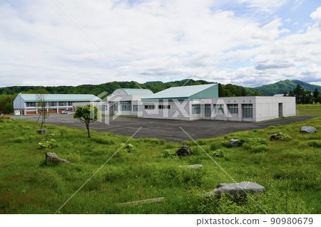 蘆別市立西標津小學(停課、西標津中學舊校舍) 蘆別市立西標津小學(停課、西標津中學舊校舍) 90980679