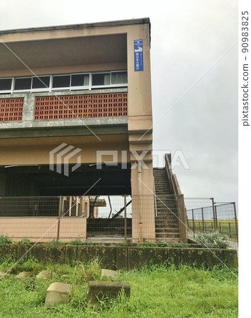 Earthquake remains Nakahama Elementary School 90983825