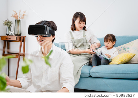 家庭時間VR不滿 家庭時間VR不滿 90988627