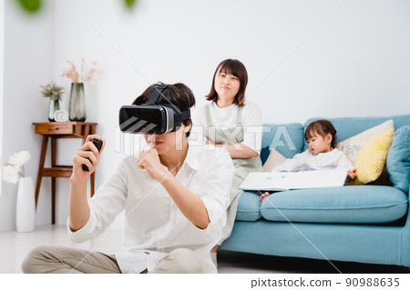 家庭時間VR不滿 家庭時間VR不滿 90988635