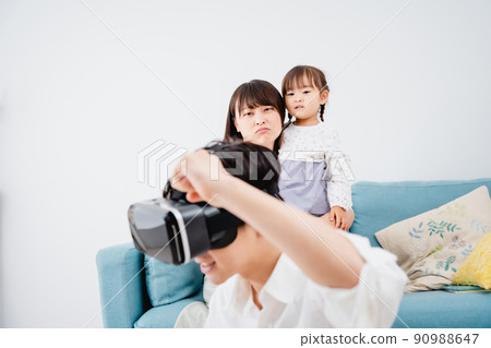 家庭時間VR不滿 家庭時間VR不滿 90988647