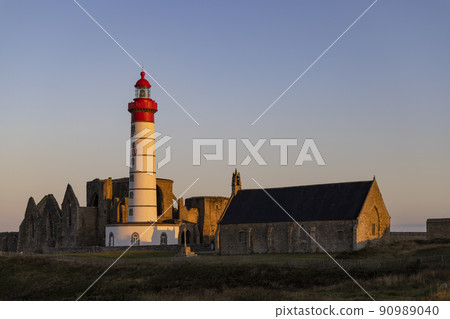 Saint-Mathieu Lighthouse, Pointe Saint-Mathieu in Plougonvelin, Finistere, France 90989040