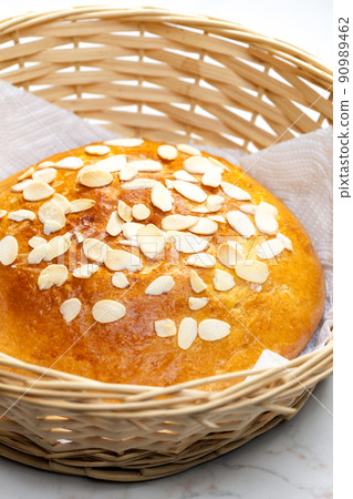 Czech Easter pastry called mazanec Czech Easter pastry called mazanec 90989462
