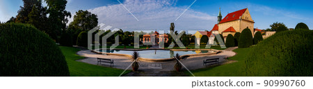 Cernín Garden Panorama Prague, Czech Republic 90990760