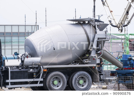 Mixer truck, ready-mixed truck, truck mixer truck, agitator truck, image material 90990876