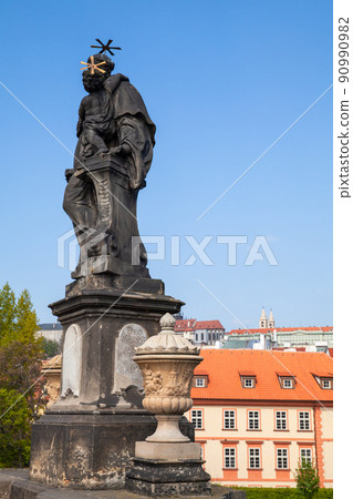 Saint Anthony statue at the Charles bridg. Prague. Czech Republic Saint Anthony statue at the Charles bridg. Prague. Czech Republic 90990982