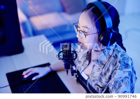 Girl Recording Podcast 90991746