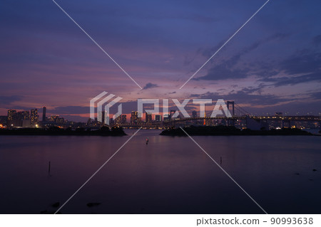 Odaiba night view 90993638