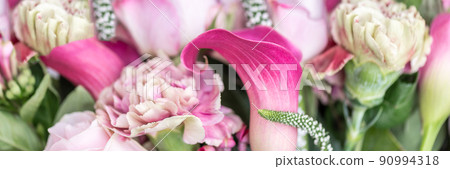 Bouquet from roses and cala lilies Bouquet from roses and cala lilies 90994318