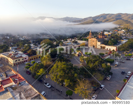 Aerial Shot of An ancient church in Jalpan de Serra, Queretaro. Mexico. Aerial Shot of Franciscan Mission of Jalpan 90995580