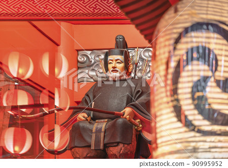 [東京外神田] 神田明神隨神門的 tomoe 燈籠照亮的櫛岩間神社。 90995952