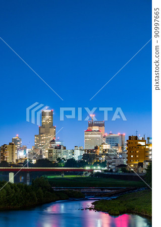 從廣瀨橋看到的仙台市中心 90997665