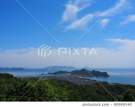 View of Haru May "Zobiga Cape" (Hikari City, Yamaguchi Prefecture) ① 90999540