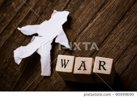 war war 90999690
