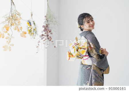 Furisode coming-of-age ceremony Furisode coming-of-age ceremony 91000161