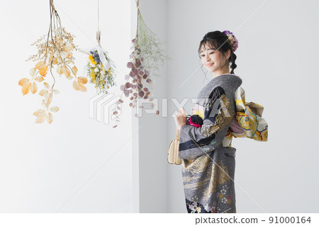 Furisode coming-of-age ceremony 91000164