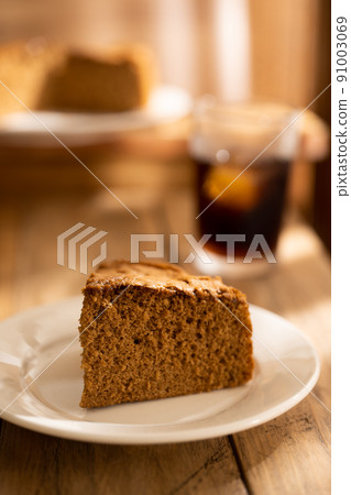 sponge cake 91003069