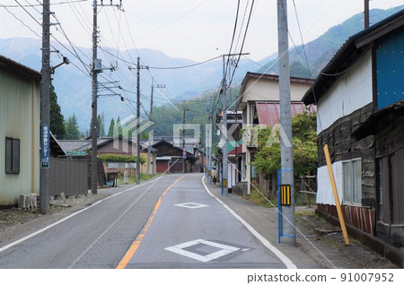 蘆尾銅礦/銅高速公路（間頭站周邊）沿線的街景 91007952