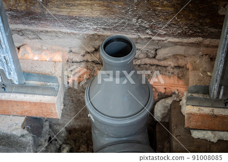 Gray sewer pipes. Repair and installation. Construction works Gray sewer pipes. Repair and installation. Construction works 91008085