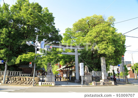 In front of Chichibu Shrine In front of Chichibu Shrine 91009707