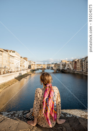 Woman traveling in Florence, Italy Woman traveling in Florence, Italy 91014075