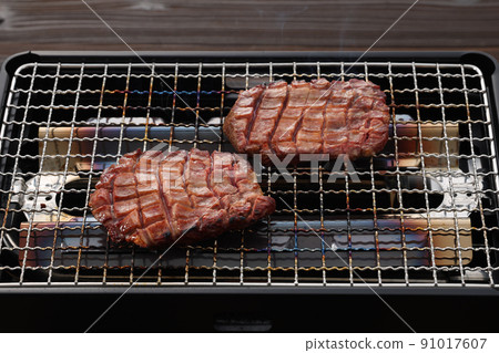 Grilled domestic beef 91017607