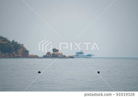 北木島,笠岡群島最大的島嶼,前往岡山縣笠岡市貓岩和大浦港的 Kiyokasa Maru 2 北木島,笠岡群島最大的島嶼,前往岡山縣笠岡市貓岩和大浦港的 Kiyokasa Maru 2 91019326