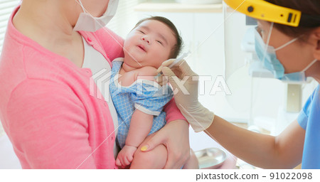 asian baby get vaccinated asian baby get vaccinated 91022098