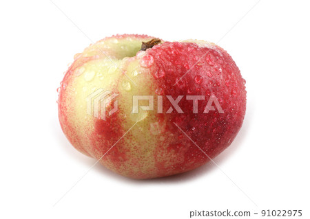 Flat peach (doughnut peach, donut peach, UFO peach, peento peach, saucer peach). Ancient Chinese variety "Pan tao". Delicacy 91022975