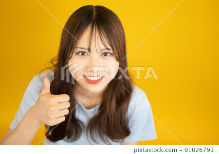 A woman who likes A woman who likes 91026791