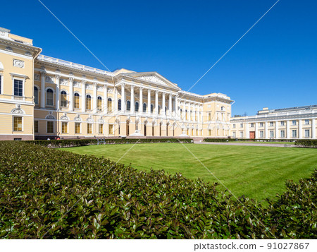 green courtyard of The State Russian Museum 91027867