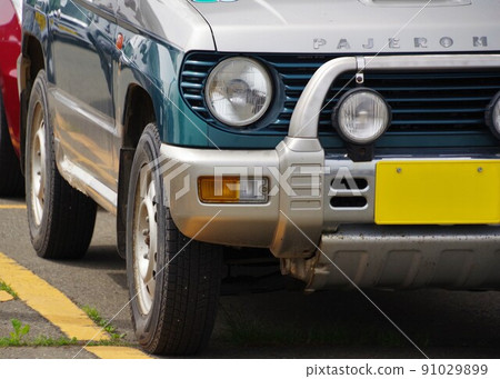 Car image Mitsubishi first Pajero Mini front mask 91029899