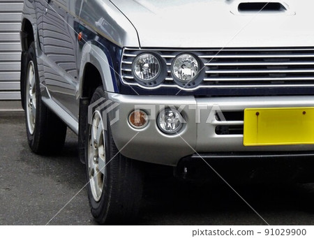 汽車圖像三菱帕杰羅 Mini Links 前罩 91029900