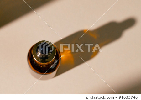 Oily skincare moistrizing brown glass jar with pipette Oily skincare moistrizing brown glass jar with pipette 91033740