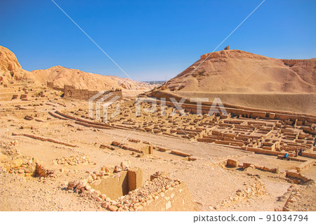 Ruins of ancient Deir el-Medina, one of the group of Theban necropolises 91034794
