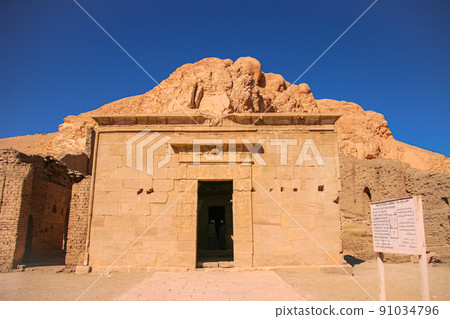 Ruins of ancient Deir el-Medina, one of the group of Theban necropolises 91034796