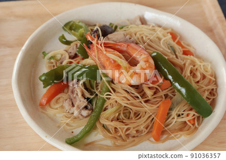 烤米粉(家常菜) 烤米粉(家常菜) 91036357