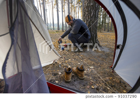 a man hiker a man hiker 91037290