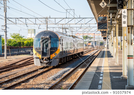 [予贊線] 列車在多度津站被扣 91037974