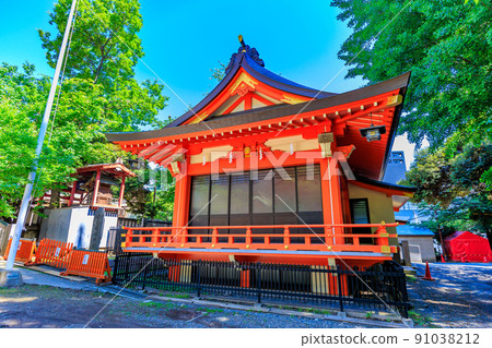 花園神社，東京新宿區歌舞伎町的城市景觀 91038212