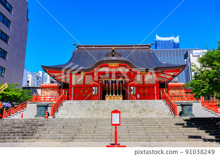 花園神社，東京新宿區歌舞伎町的城市景觀 91038249